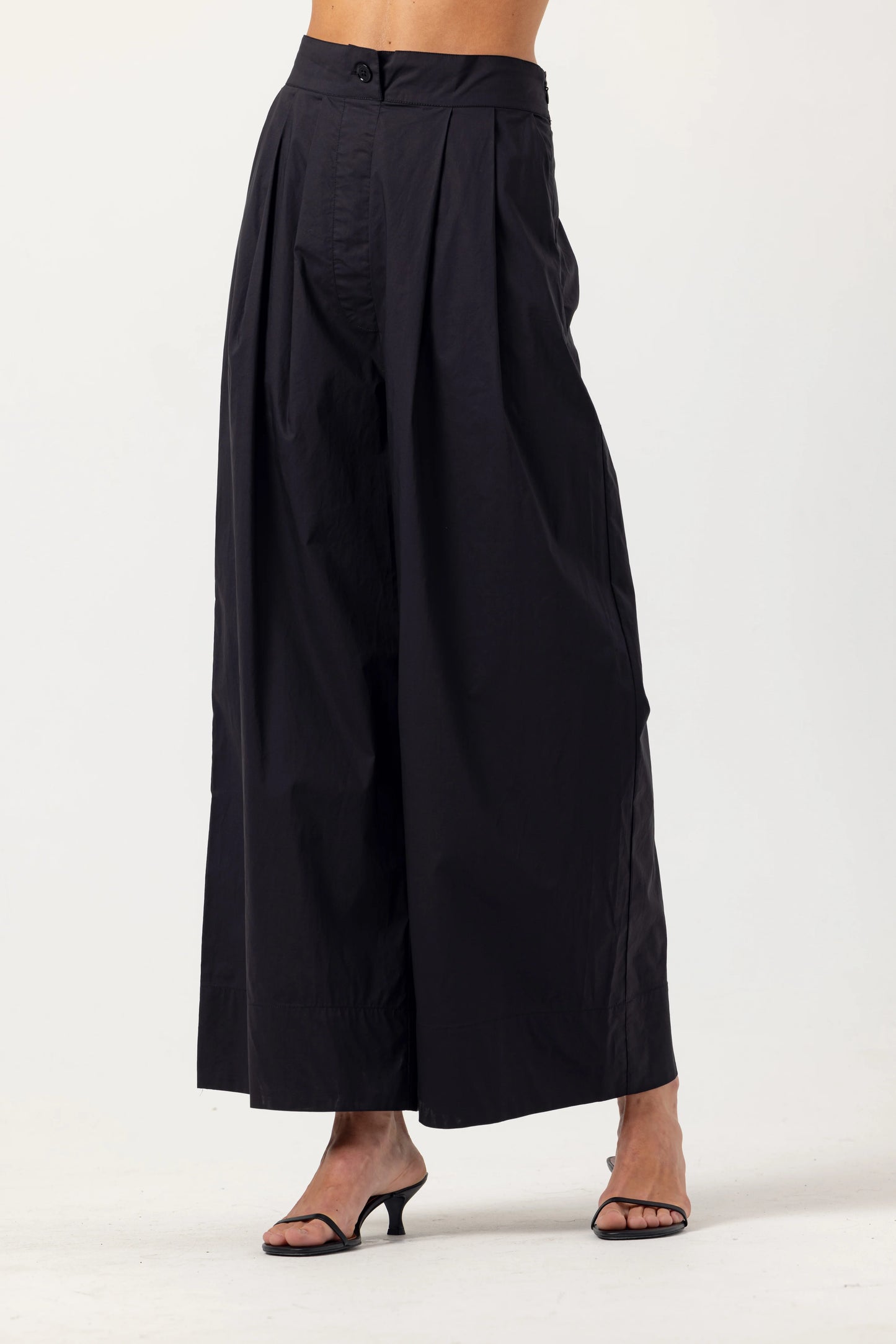 Lisa Pant
