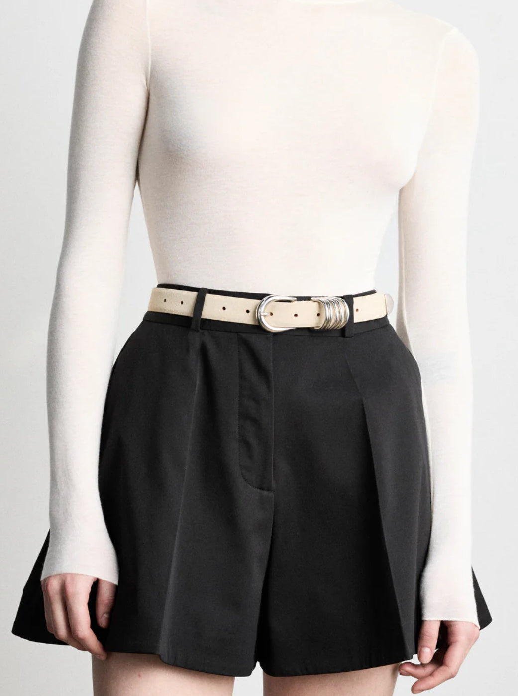 Hollyhock Belt Papyrus Suede Silver