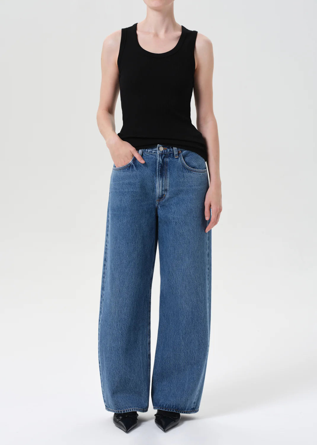 Low Curve Jean In Myth