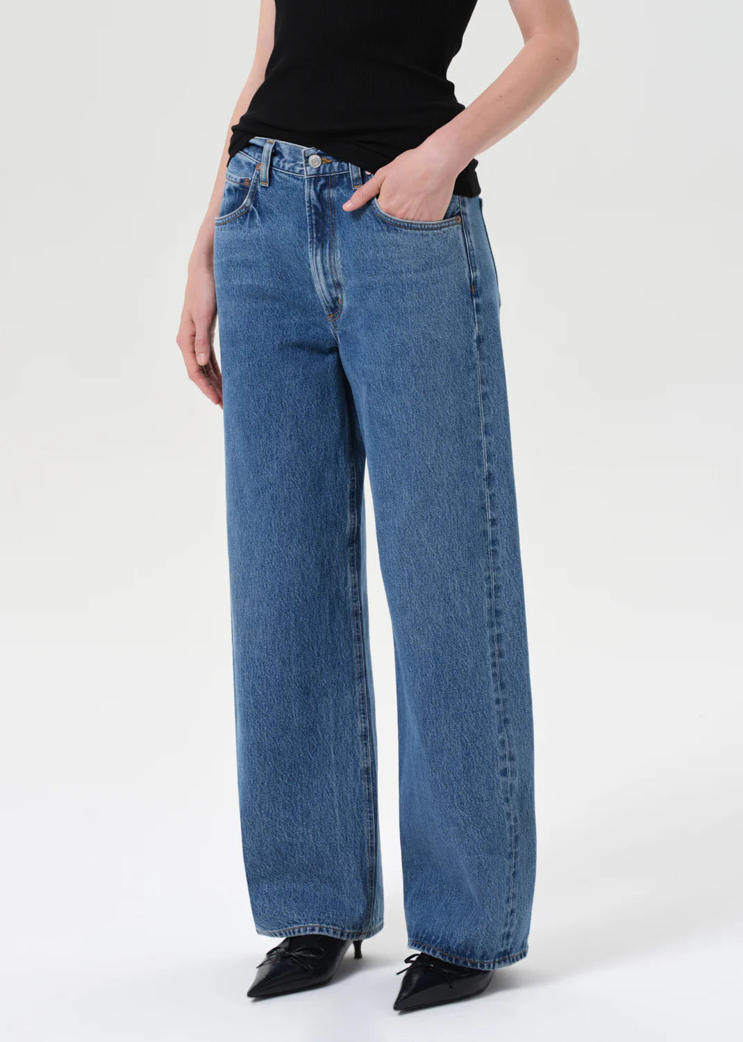 Low Curve Jean In Myth