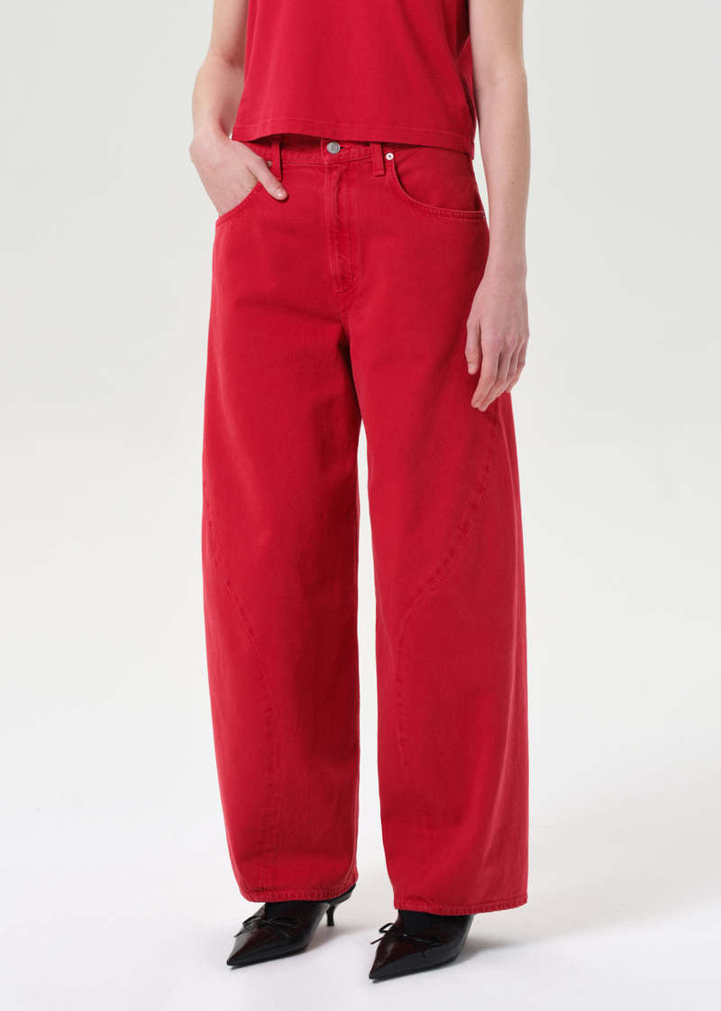 Twist Jean in Tomato