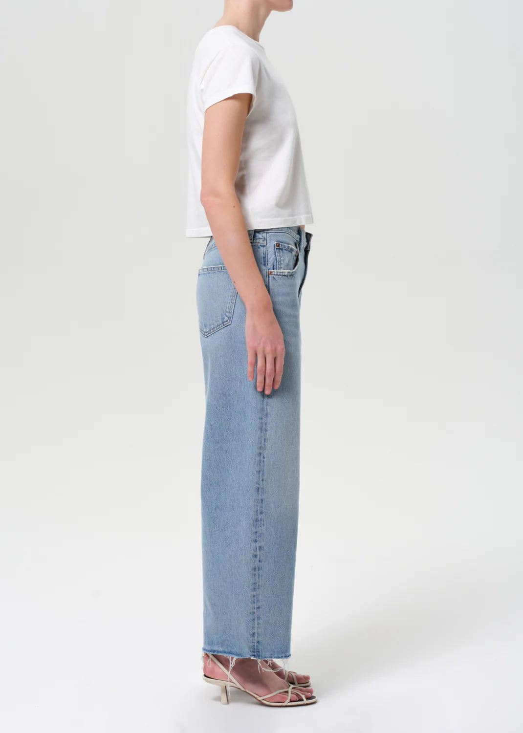 Low Curve Jean In Force