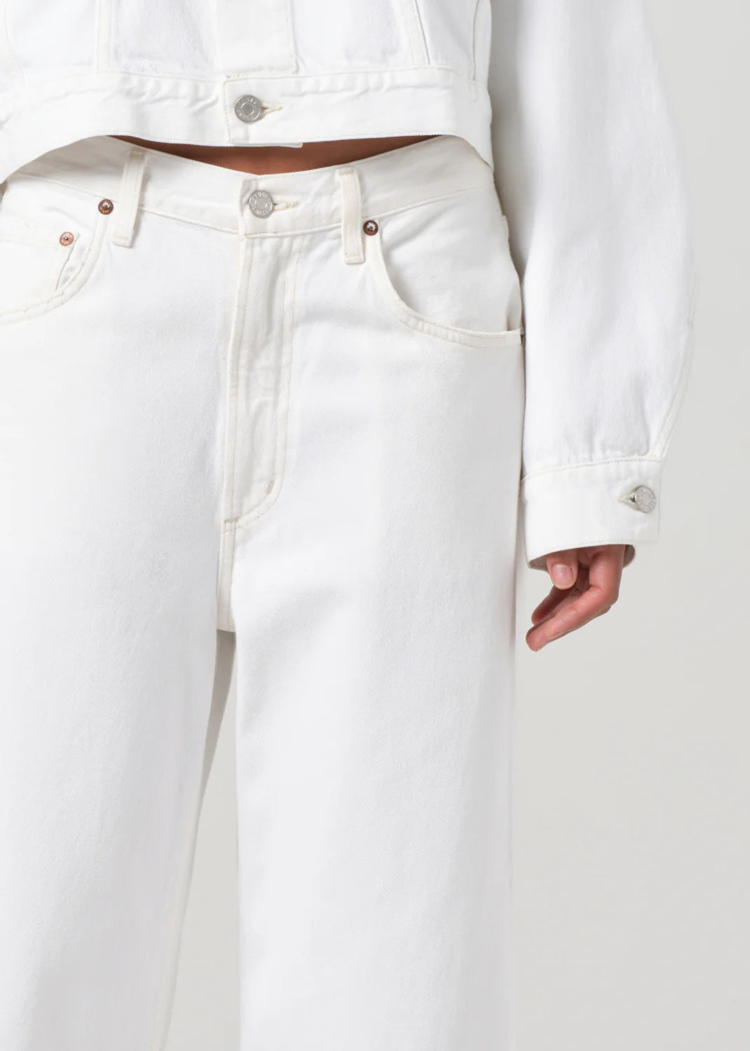 Low Curve Jean Milkshake
