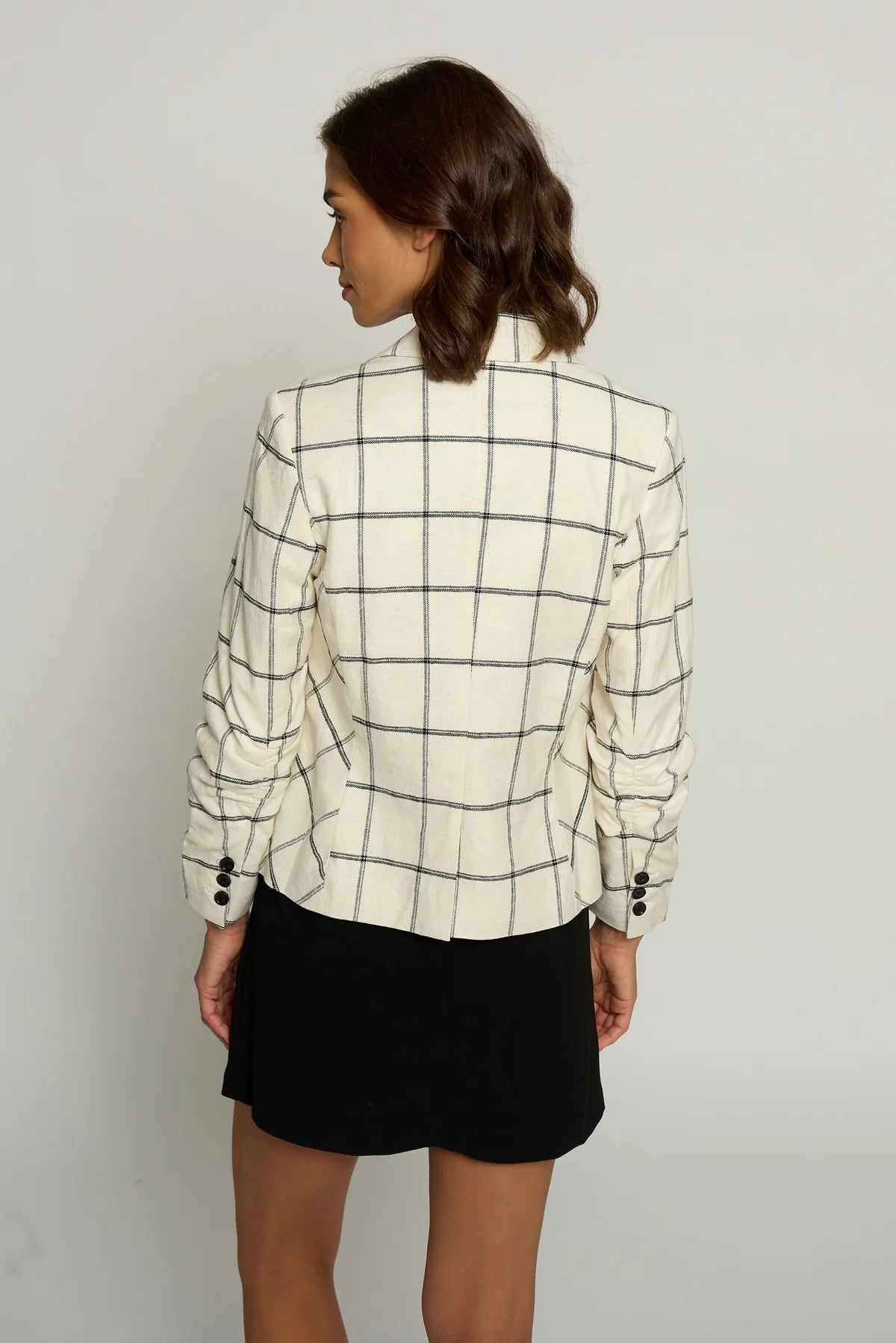 Linen Scrunched Sleeve Blazer