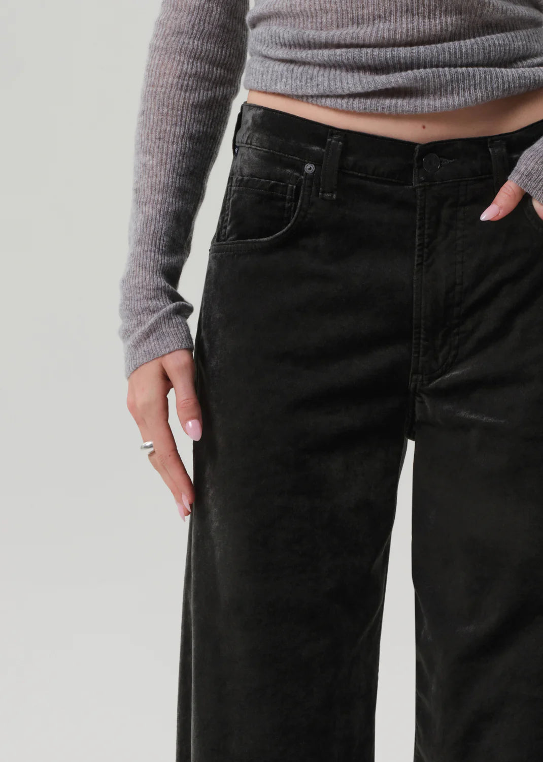 Ayla Velvet Olive Leaf