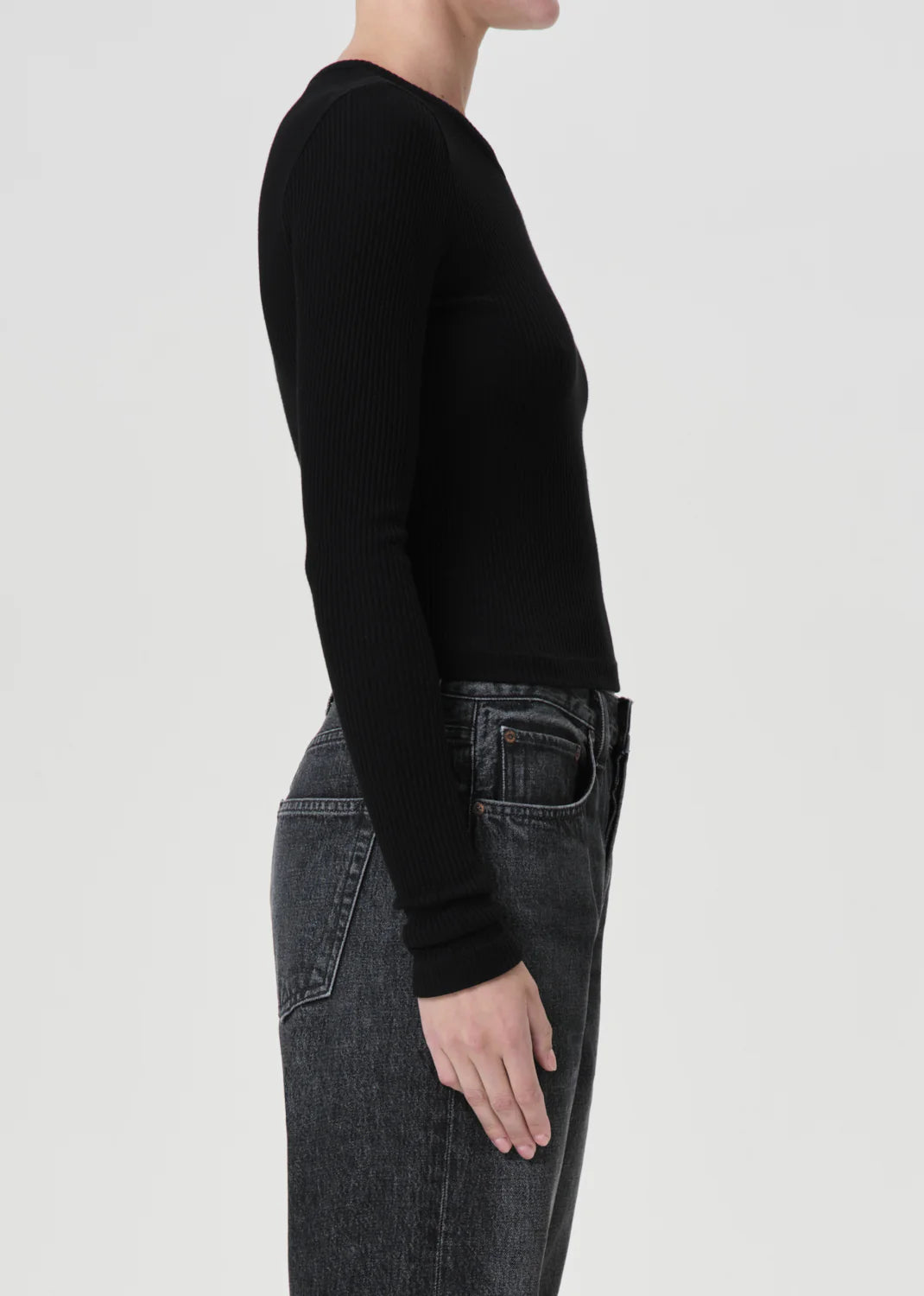 Alma Shrunken Crewneck Black