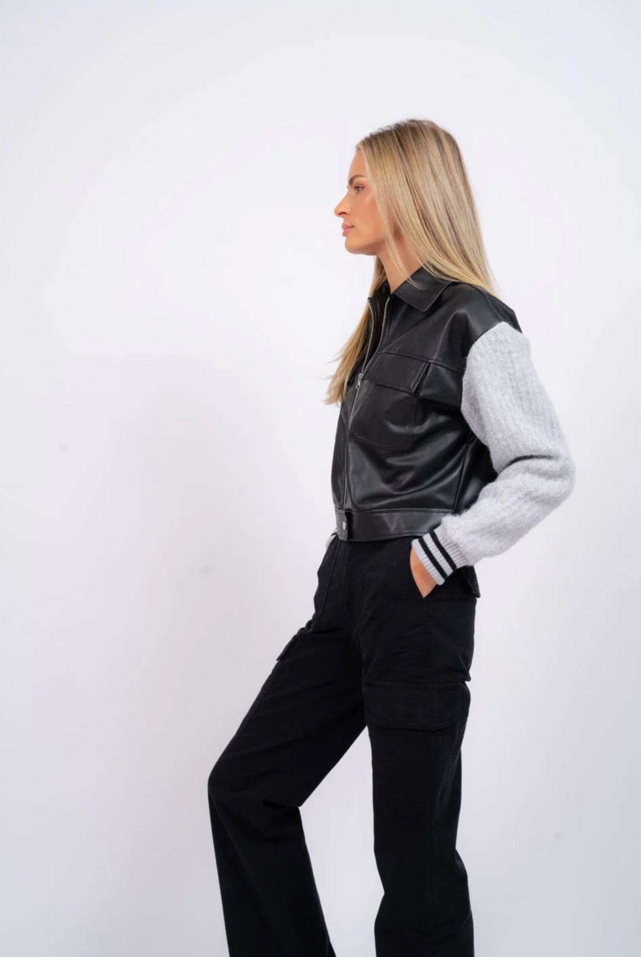 Aubrey Sweater Sleeve Jacket