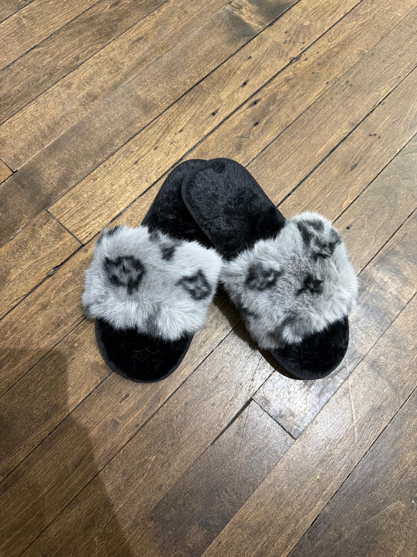 Slippers