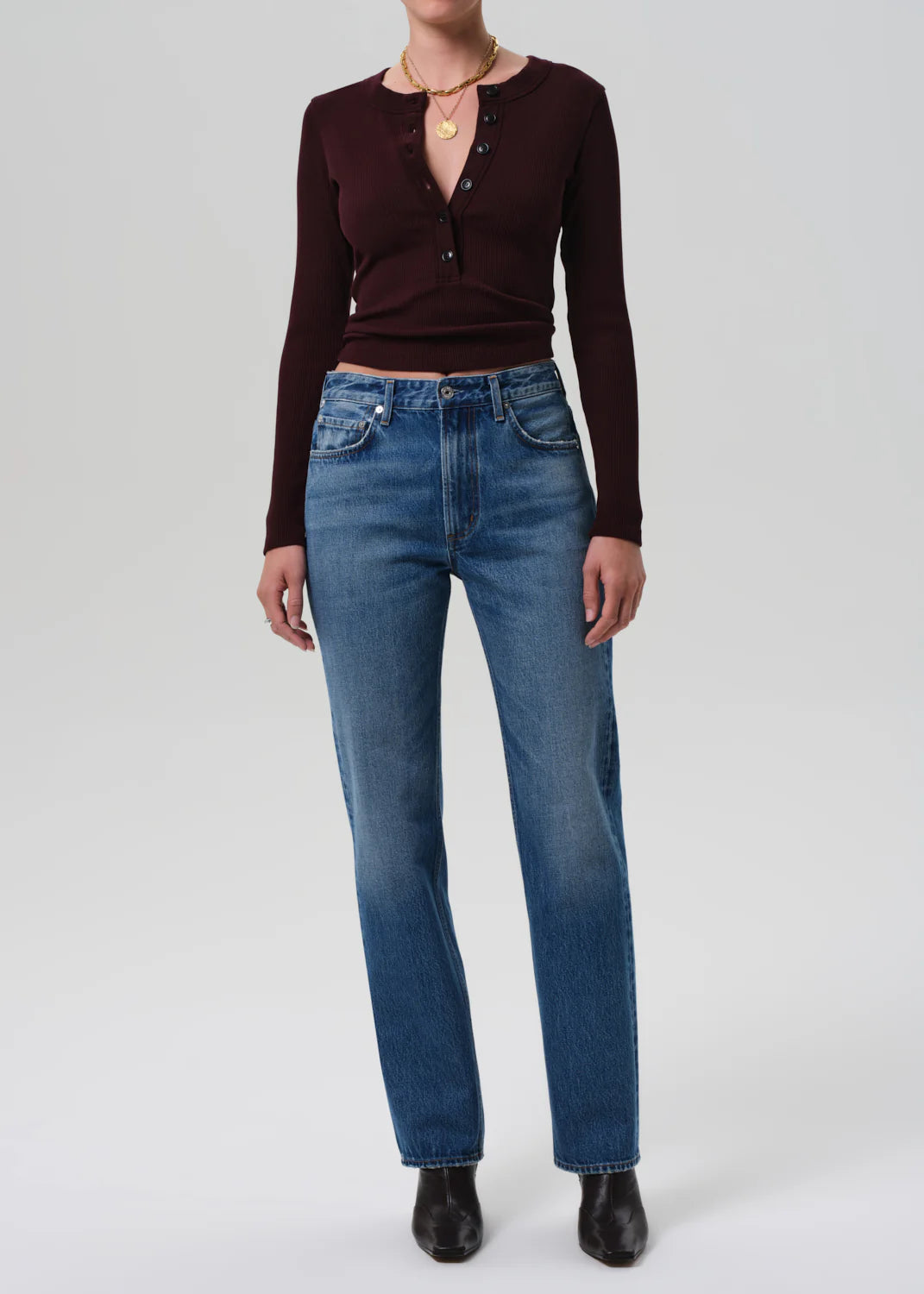 Varra Henley in Mahogany
