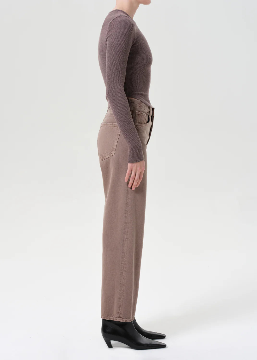 Ren Jean in Ceramic
