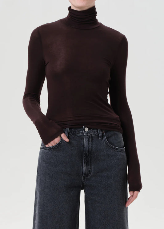 Pascale Turtleneck in Root