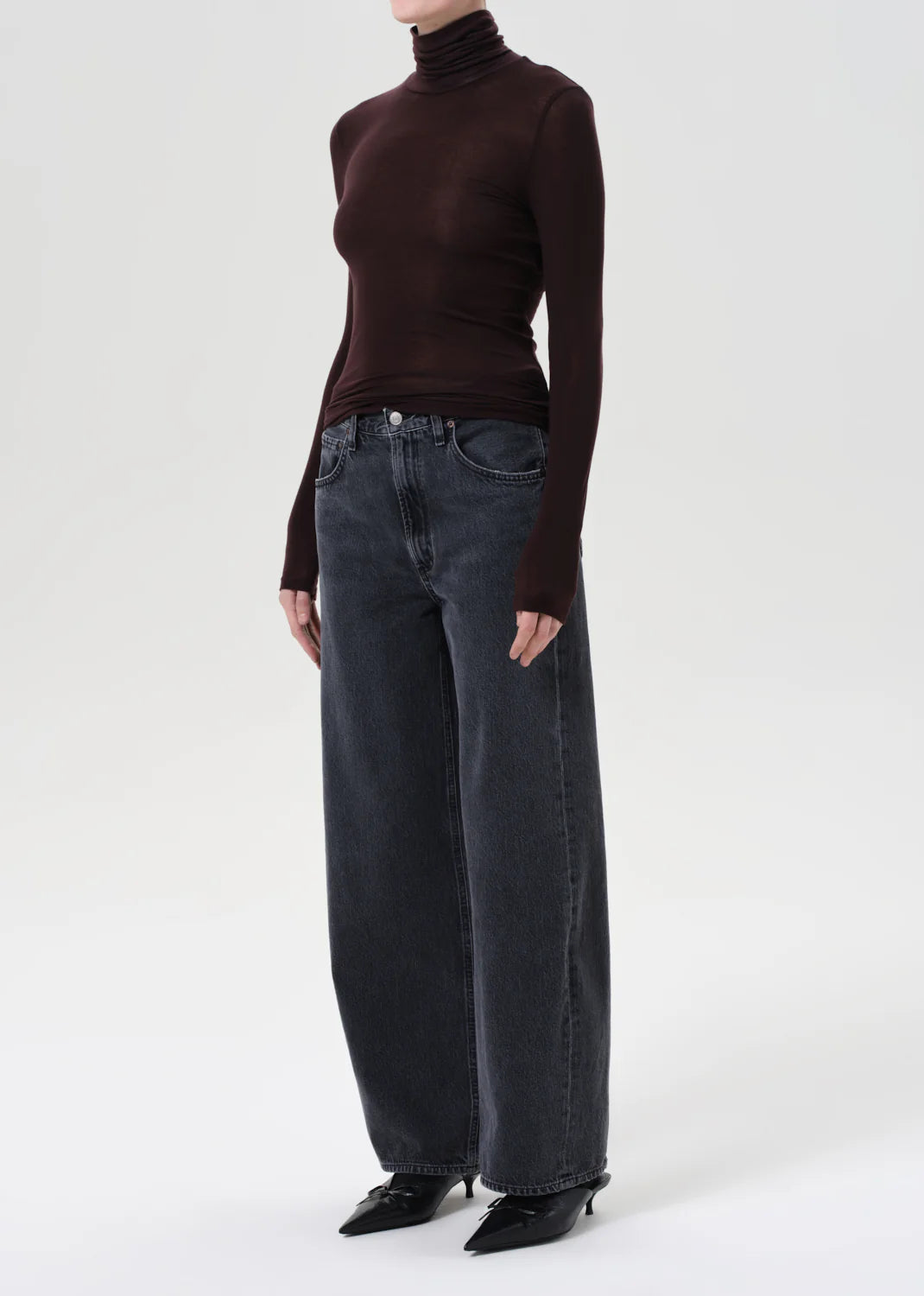 Pascale Turtleneck in Root