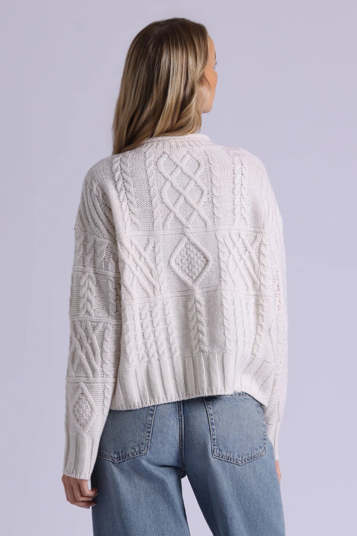 Pure Air Cashmere Mixed Cable Pattern Sweater