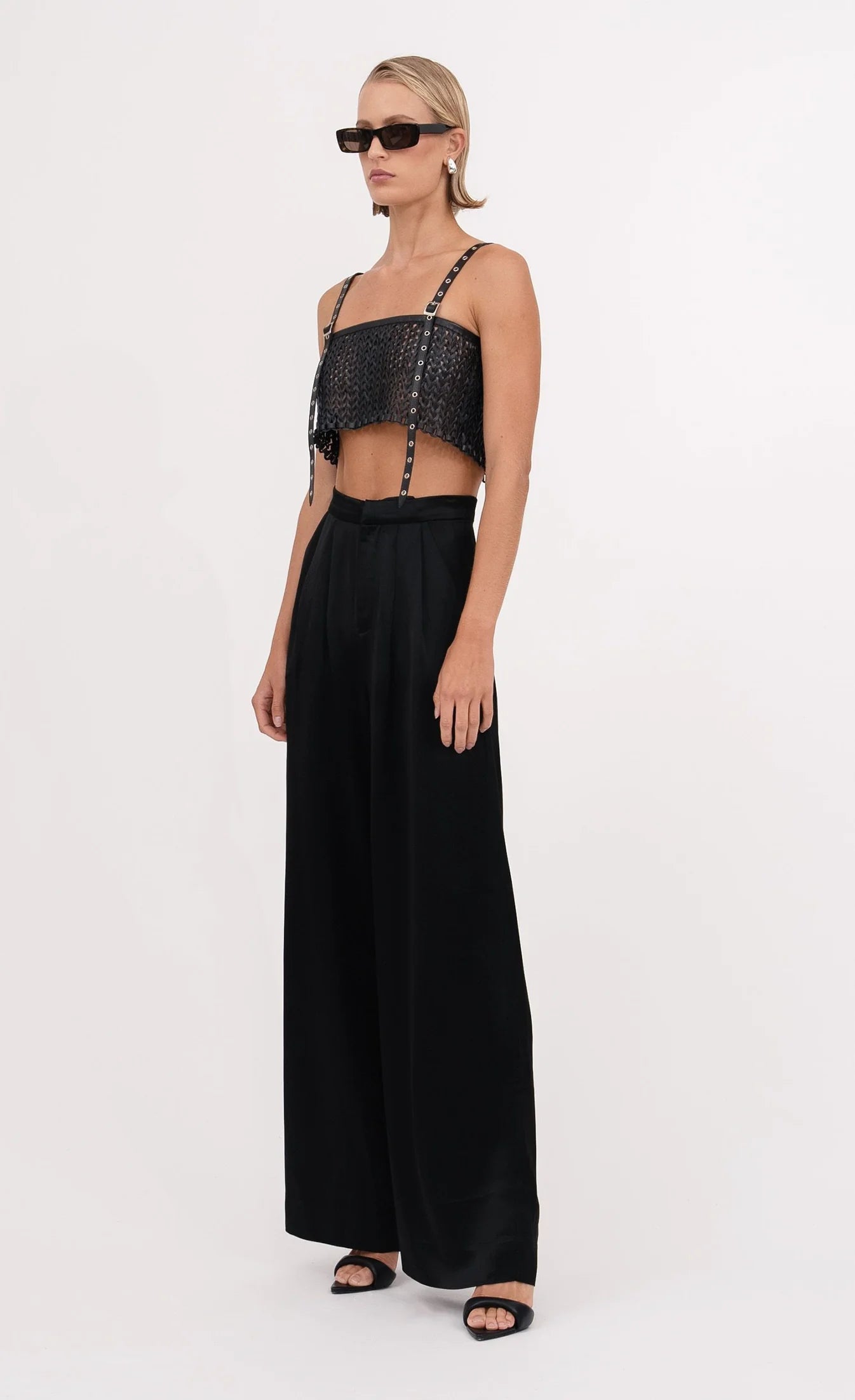 Karter Crop Black