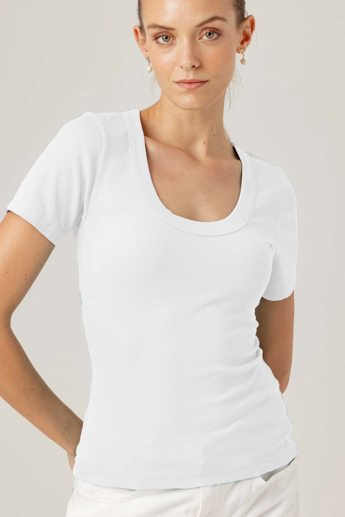 Moxy Tee
