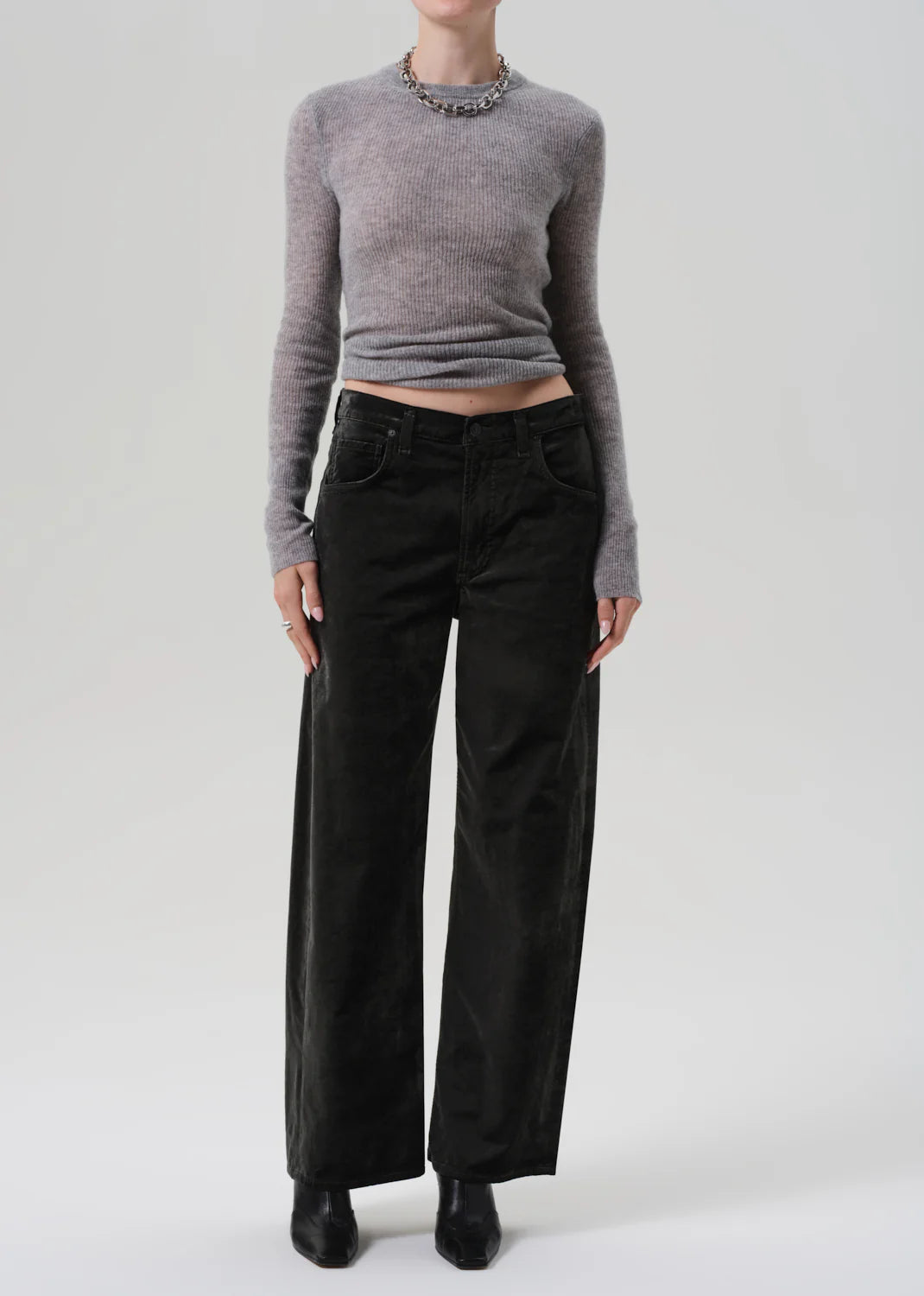 Ayla Velvet Olive Leaf