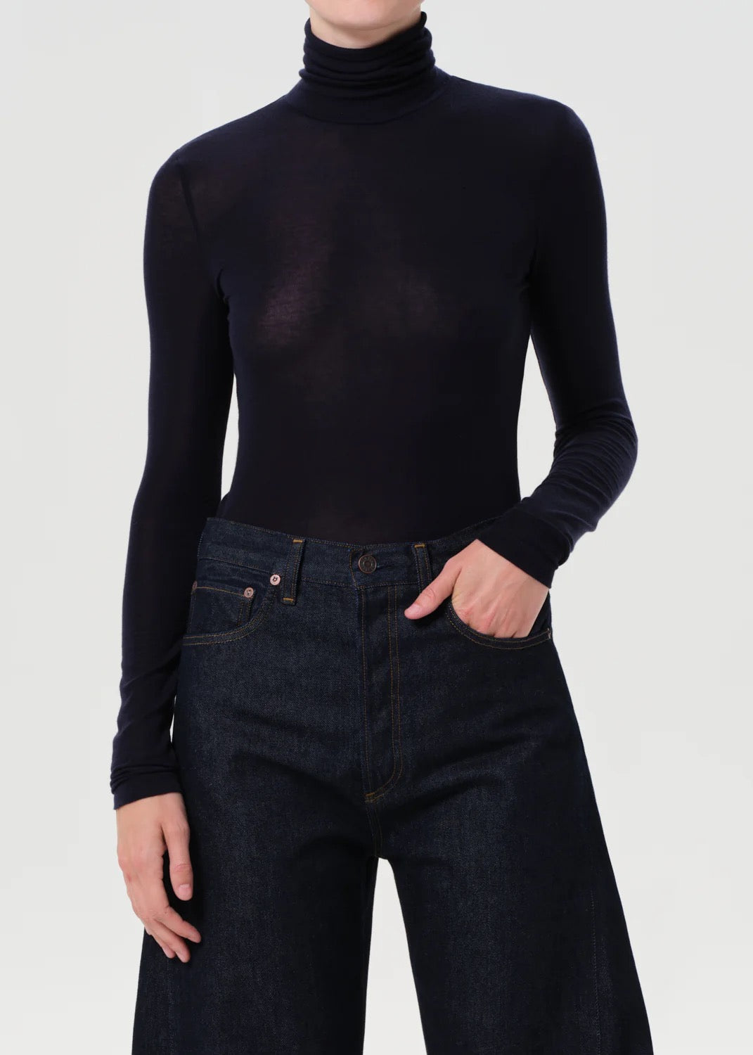 Pascale Turtleneck in Navy