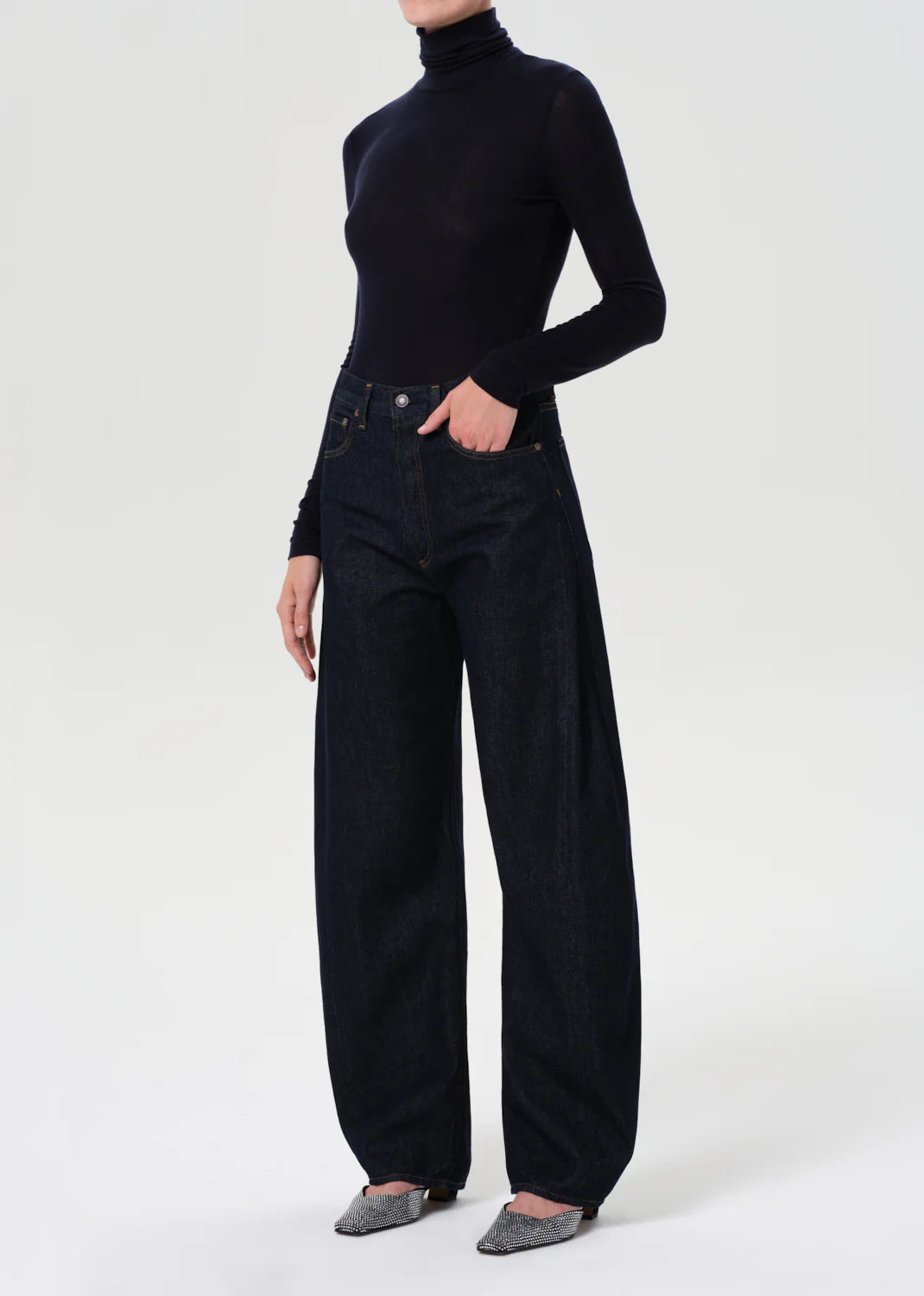 Pascale Turtleneck in Navy
